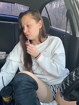 Jessie Queen 1 online show from November 3, 11:44 am