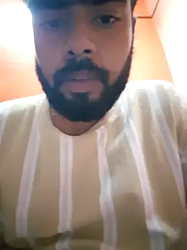 soniriyaa010101 online show from October 27, 7:29 pm