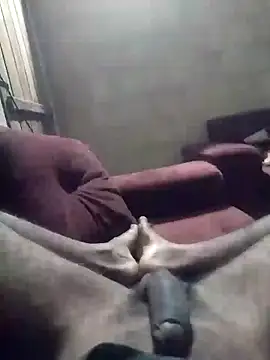 Snapshot of Tc777fun chatting on December 4, 12:42 am Tc777fun online show from December 4, 12:42 am