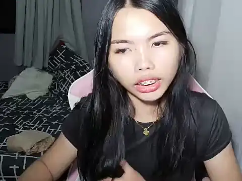 Snapshot of cutie_milker chatting on May 12, 3:09 pm cutie milker online show from May 12, 3:09 pm