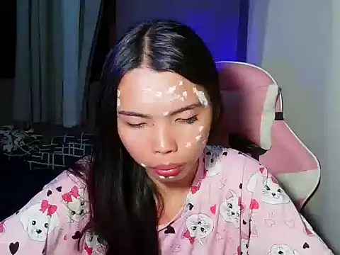 Snapshot of cutie_milker chatting on May 31, 7:04 pm cutie milker online show from May 31, 7:04 pm