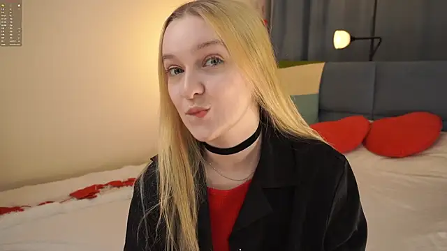 KrishnaSimmons online show from November 2, 8:22 pm