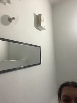 Caroline daring online show from June 1, 11:01 am
