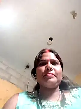 Snapshot of SweetKomal89 chatting on October 26, 5:13 am SweetKomal89 online show from October 26, 5:13 am