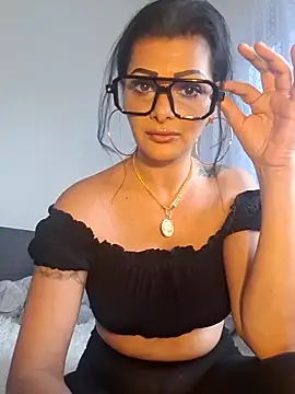 Pillango1212 online show from November 2, 11:56 am