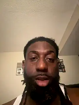 Snapshot of bigbd94 chatting on September 29, 8:13 pm bigbd94 online show from September 29, 8:13 pm