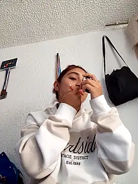 Lia Teen online show from October 11, 4:05 pm