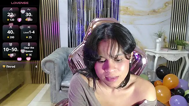 catalina5 s online show from November 5, 3:12 pm