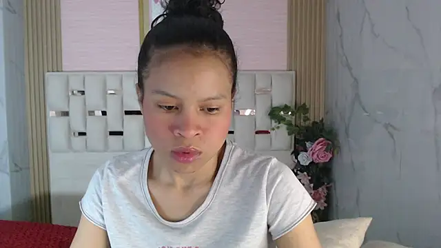 catalina5 s online show from April 10, 3:12 am