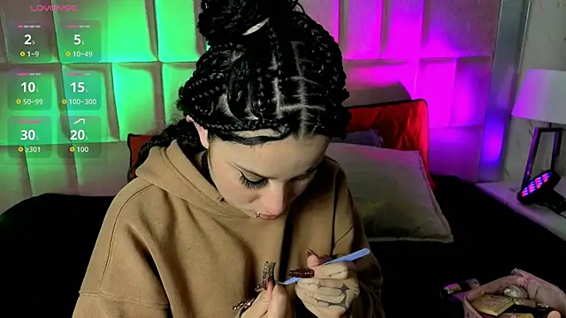 RobinBennett online show from July 12, 4:53 pm