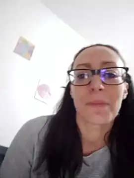 Snapshot of Astrid3 chatting on March 26, 1:11 am Astrid3 online show from March 26, 1:11 am