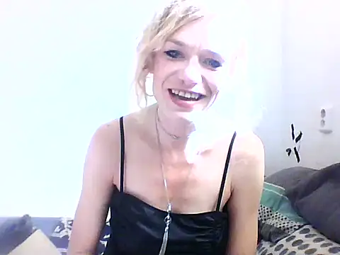 Snapshot of Czech_slut_whore-wife chatting on September 21, 10:28 am Czech slut whore-wife online show from September 21, 10:28 am