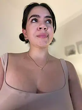 Snapshot of Gringo_XXX_Latina chatting on August 3, 4:11 am Gringo XXX Latina online show from August 3, 4:11 am