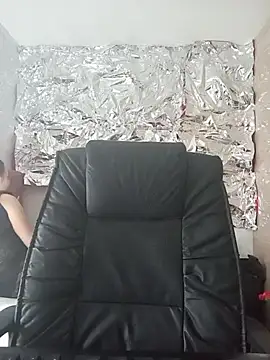 Mia2xsmith online show from January 9, 3:15 pm