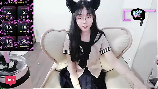 Snapshot of baby-yaya20 chatting on April 4, 11:57 pm baby-yaya20 online show from April 4, 11:57 pm