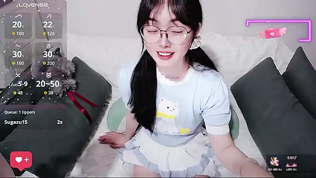 Snapshot of baby-yaya20 chatting on May 23, 12:49 am baby-yaya20 online show from May 23, 12:49 am