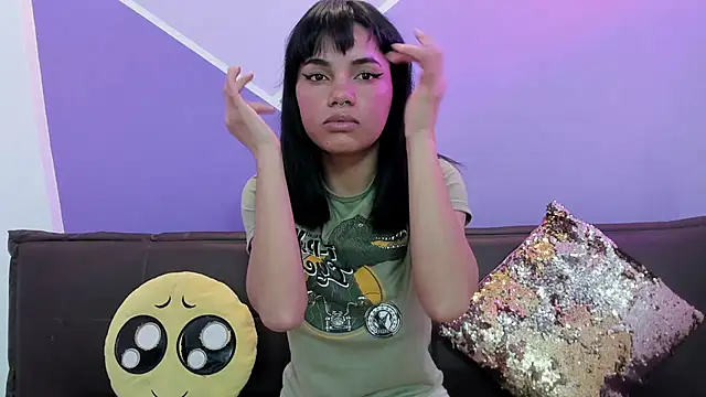 Snapshot of Angelina_rossy chatting on November 6, 3:51 am Angelina rossy online show from November 6, 3:51 am