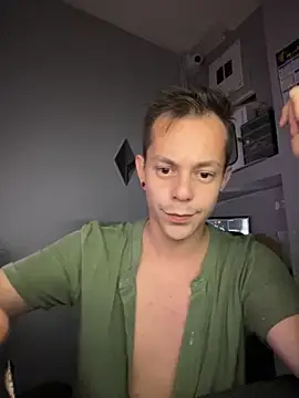 Snapshot of dimitryivanovv chatting on October 12, 6:45 am dimitryivanovv online show from October 12, 6:45 am