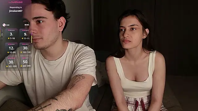 Snapshot of Sugarpeaach chatting on February 15, 10:06 pm Sugarpeaach online show from February 15, 10:06 pm