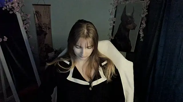 Snapshot of NeyliDream chatting on January 18, 1:04 pm NeyliDream online show from January 18, 1:04 pm