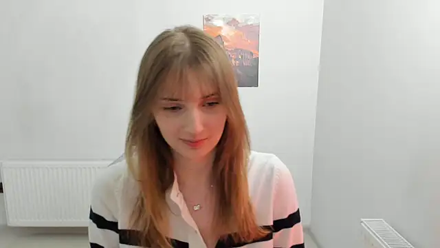 Snapshot of NeyliDream chatting on April 4, 12:24 pm NeyliDream online show from April 4, 12:24 pm