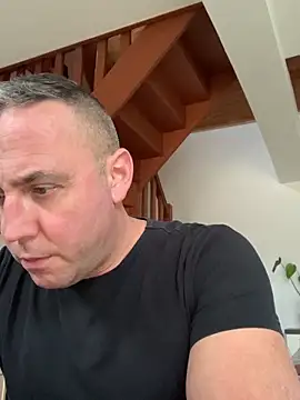 Marronglace1 online show from December 19, 2:57 pm