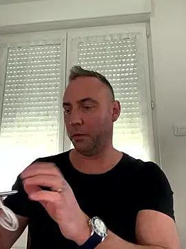 Marronglace1 online show from January 12, 1:05 pm