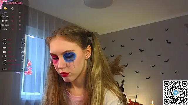 Succubelle online show from October 31, 6:25 am