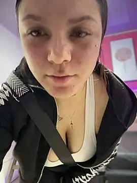 Megaan  More online show from October 31, 2:12 am