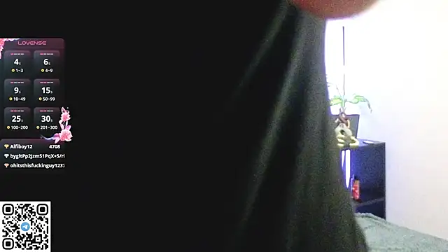 Snapshot of sunsh11ne chatting on October 6, 8:17 pm sunsh11ne online show from October 6, 8:17 pm