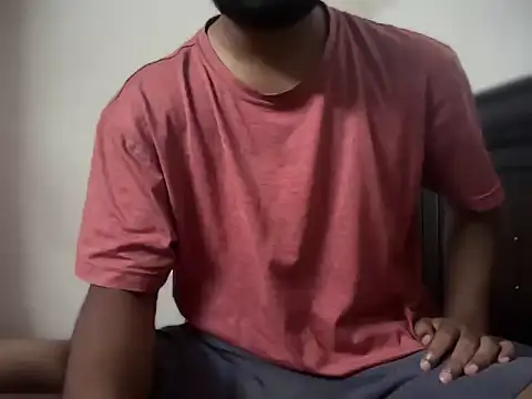 bossyjuicy online show from March 22, 6:00 pm