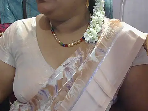 Snapshot of Nisha-telugu chatting on March 21, 4:43 pm Nisha-telugu online show from March 21, 4:43 pm