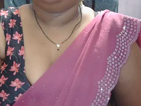 Snapshot of Nisha-telugu chatting on April 5, 6:16 pm Nisha-telugu online show from April 5, 6:16 pm