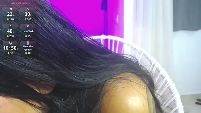 Leslie Bussh  online show from May 24, 6:29 am