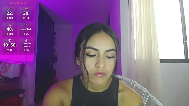 Leslie Bussh  online show from May 27, 2:47 pm