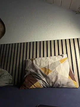 entifyy online show from February 23, 11:13 pm