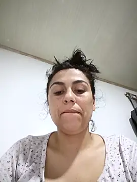 vanessa-titisM online show from November 16, 2:50 am