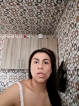 vanessa-titisM online show from March 22, 4:32 pm