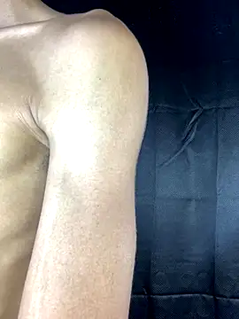 Snapshot of Alexx_1214 chatting on October 7, 4:59 pm Alexx 1214 online show from October 7, 4:59 pm