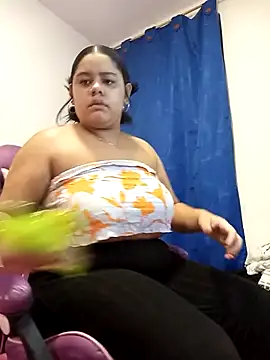 Anabelle 00  online show from October 17, 3:10 am