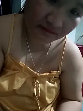 Snapshot of Tamara-a chatting on March 23, 1:04 pm Tamara-a online show from March 23, 1:04 pm