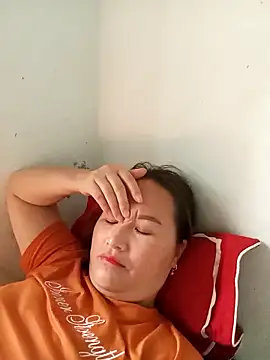Snapshot of Tamara-a chatting on April 5, 2:53 am Tamara-a online show from April 5, 2:53 am