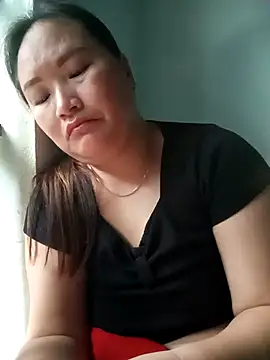 Snapshot of Tamara-a chatting on May 9, 2:17 am Tamara-a online show from May 9, 2:17 am