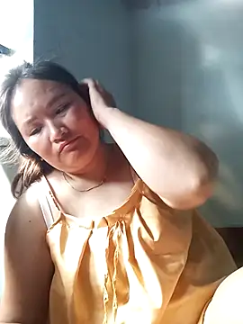Snapshot of Tamara-a chatting on May 14, 2:29 am Tamara-a online show from May 14, 2:29 am
