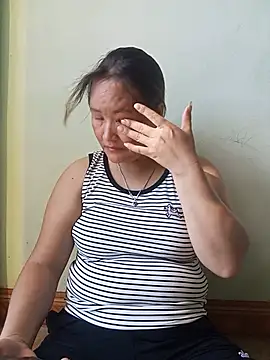 Snapshot of Tamara-a chatting on May 25, 12:27 am Tamara-a online show from May 25, 12:27 am