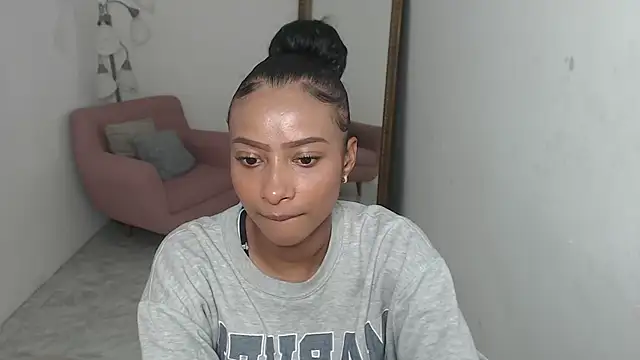 Snapshot of tatiana_oconell22 chatting on November 3, 2:46 am tatiana oconell22 online show from November 3, 2:46 am