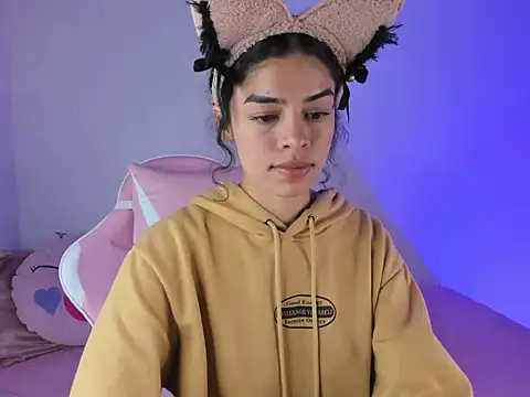 maddy parker   online show from October 24, 3:14 am