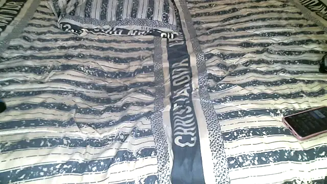 Snapshot of shleybabe chatting on October 3, 12:02 pm shleybabe online show from October 3, 12:02 pm