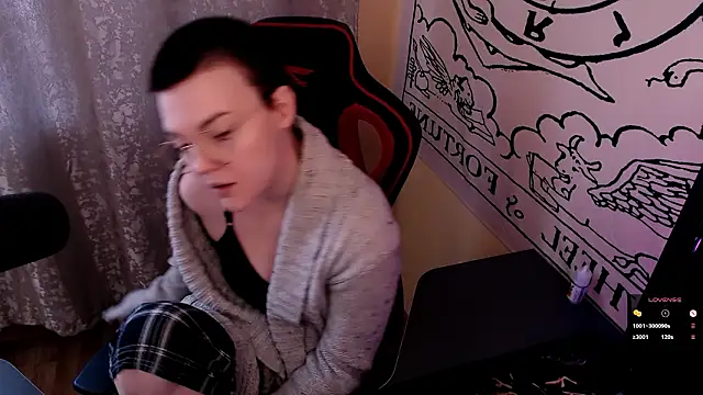 Snapshot of KrisNeal chatting on February 27, 8:47 am KrisNeal online show from February 27, 8:47 am