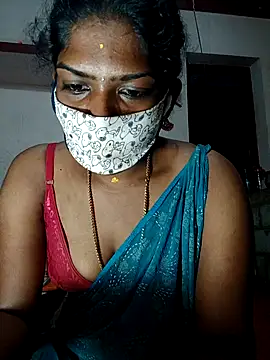 Snapshot of Tamil_Kavitha chatting on October 23, 10:41 pm Tamil Kavitha online show from October 23, 10:41 pm